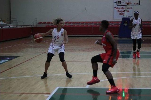 Bilyoner.com Kadınlar Basketbol Ligi 1