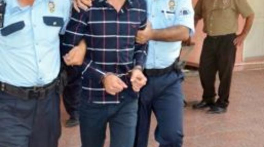 Sokak Ortasında Dehşet Sa&ccedil;an Koca Yakalandı