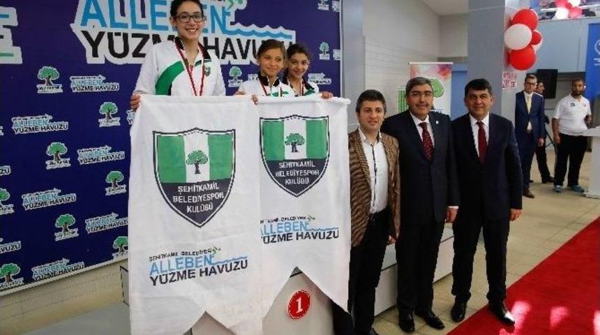 Alleben&rsquo;de Heyecan Cumhuriyet Yarışlarıyla Devam Etti