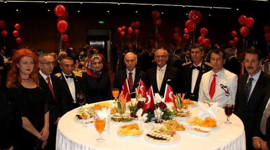 Samsun&rsquo;da Cumhuriyet Resepsiyonu