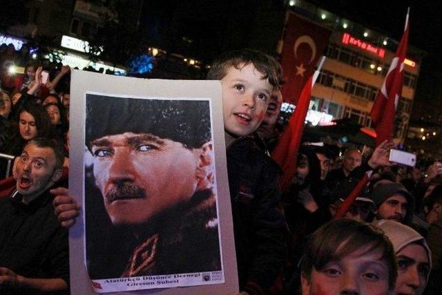 G&ouml;khan Tepe Giresun&rsquo;da Hayranları İle Buluştu. 1