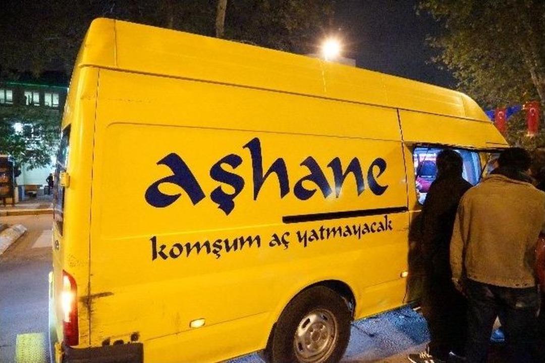 Cumhuriyetin 93. Yılında Aşhane&rsquo;den &Ouml;rnek Davranış