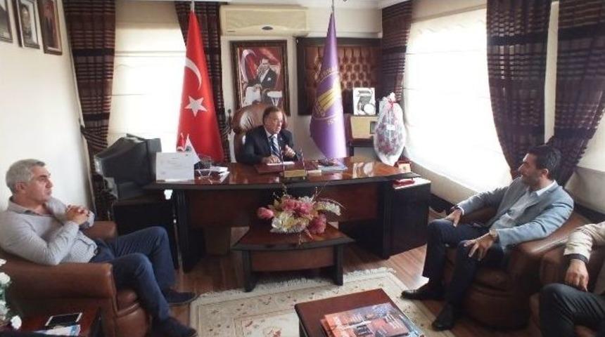 Pektaşoğlu, Gen&ccedil; İş Adamlarını Ağırladı