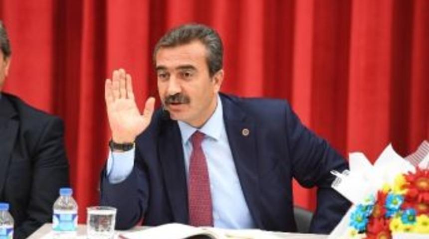 &Ccedil;etin: "chp&rsquo;li Belediyeler T&uuml;rkiye&rsquo;ye &Ouml;nc&uuml;"