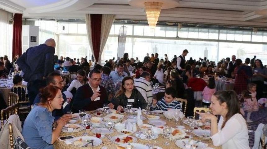 Altın &Ccedil;ocuklar Akademisi Aileleri Kahvaltıda Buluştu