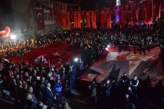 Sungurlu’da Cumhuriyet Yürüyüşü