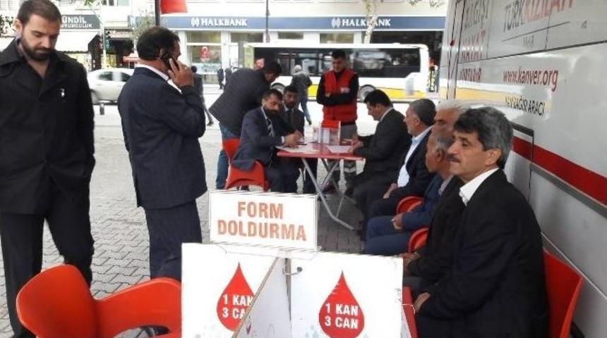 Mathap&rsquo;dan Kızılay&rsquo;a Kan Bağışı
