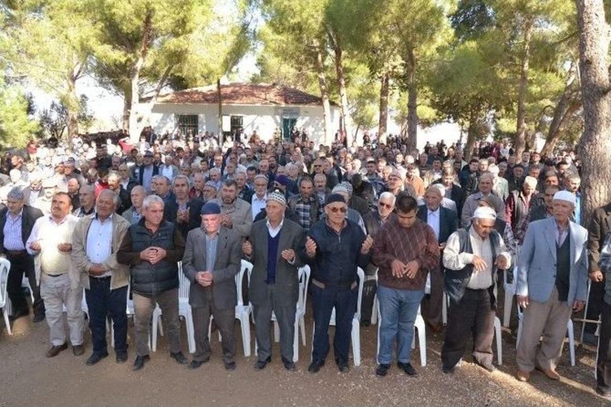 Manisa&rsquo;da Yağmur Duası Yapıldı