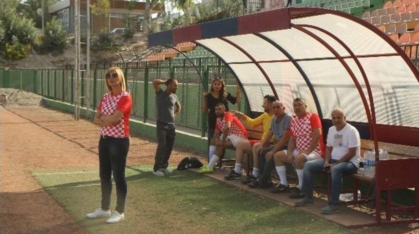 3 Ocak Kurtuluş Kupası Turnuvası Başladı