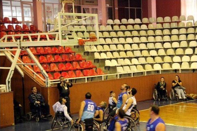 Tekerlekli Sandalye Basketbol Garanti Süper Ligi 3