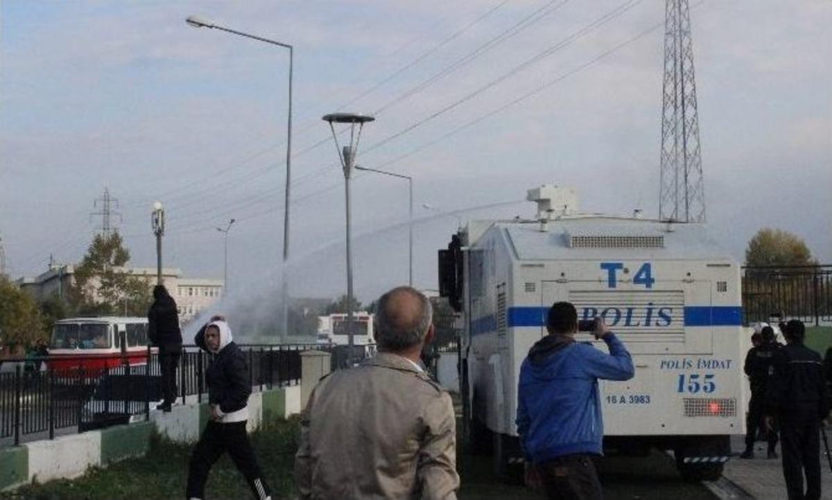 Bursa&rsquo;daki Amat&ouml;r K&uuml;me Ma&ccedil;ında Olaylar &Ccedil;ıktı