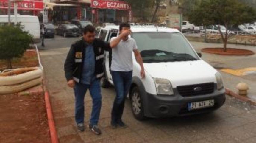 Kahramanmaraş&rsquo;ta Fet&ouml; Operasyonu: 21 G&ouml;zaltı