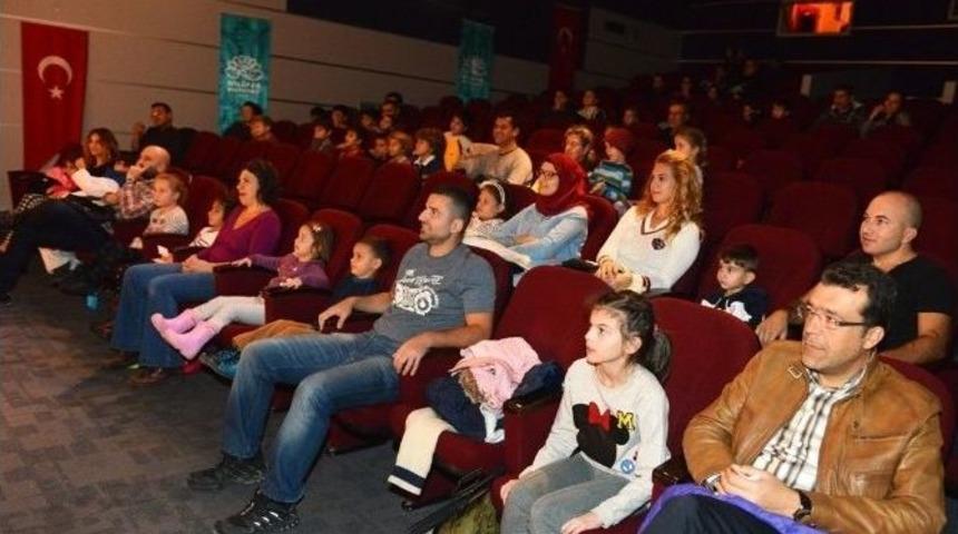 Robinson Dansı Nil&uuml;fer&rsquo;de &Ouml;ğreniyor