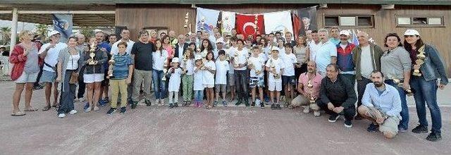 Antalya’da Yelkenler Cumhuriyet Kupası İçin Açıldı