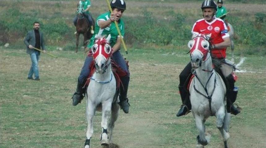 Cirit Geleneği Bursa&rsquo;da Yaşatılıyor