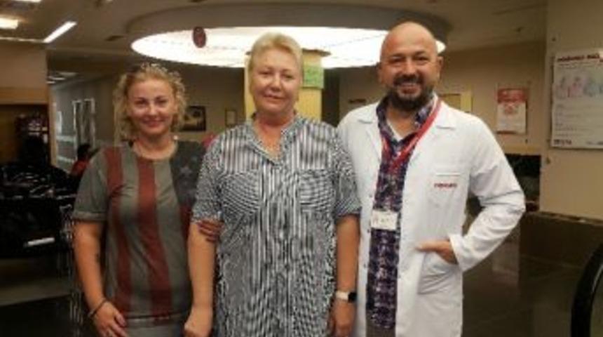 Tatilde Kanser Teşhisi Konulan Ukraynalı Turist Antalya&rsquo;da Tedavi Edildi