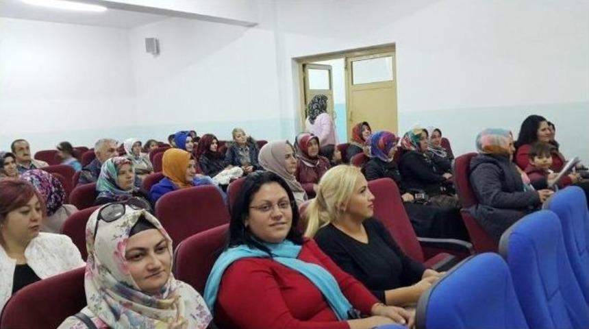 Ke&ccedil;i&ouml;ren Belediye Başkanı Ak: &ldquo;d&uuml;zenlediğimiz Eğitim Seminerlerinin Faydalı Olacağına İnanıyoruz&rdquo;
