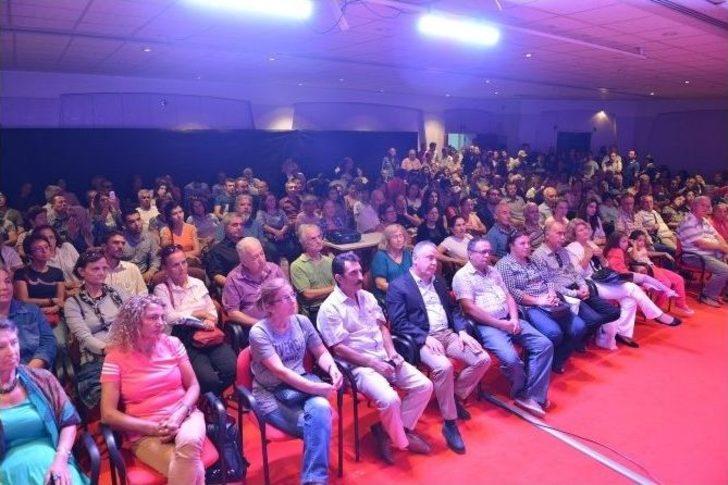 Antalya Konyaaltı Kitap Fuarına Büyük İlgi G1