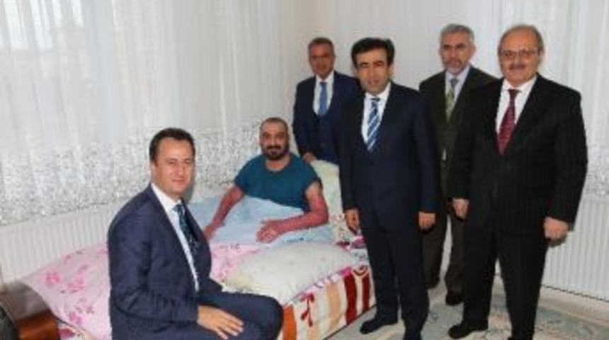 Protokolden Aydın Ailesine Taziye Ziyareti