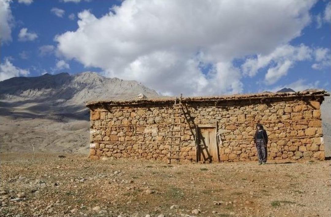 Ovacık&rsquo;ın Toprak Evleri Azalmaya Başladı