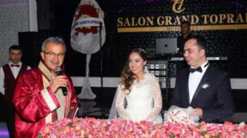 Başkan K&ouml;şker Nikah Kıydı