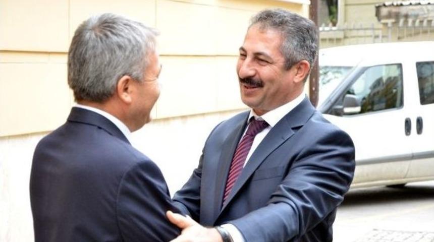 Emniyet M&uuml;d&uuml;r&uuml; Engin Din&ccedil; G&ouml;revine Başladı