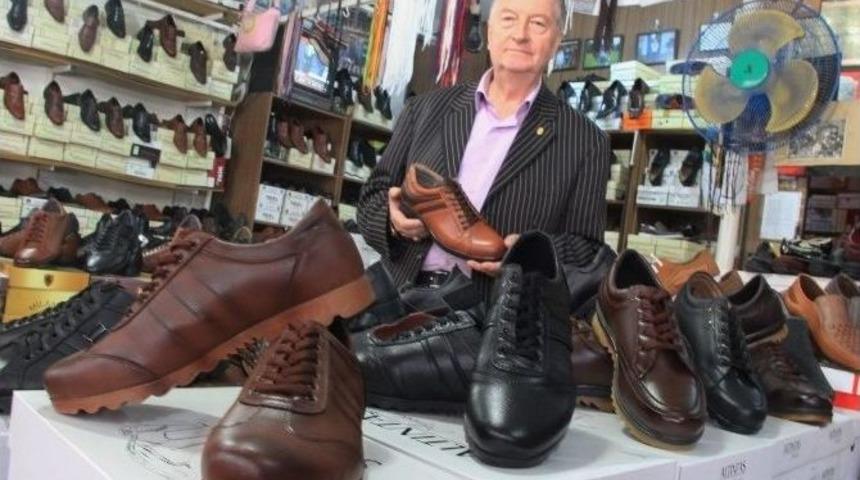 Bu İl&ccedil;ede &Ccedil;in Malı Ayakkabı Satılmıyor