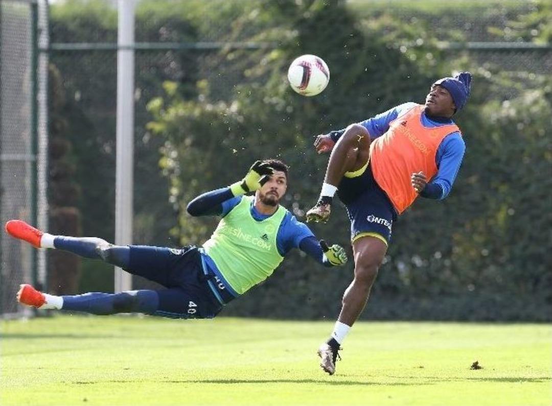 Fenerbah&ccedil;e&rsquo;de Manchester United Ma&ccedil;ı Hazırlıkları Başladı