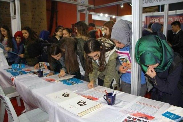 &Uuml;niversiteler &Ouml;ğrencilere Tanıtılıyor 2