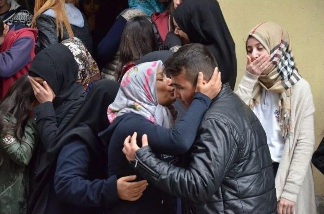 Bursa&rsquo;da Bir Annenin Y&uuml;rek Yakan Feryadı...