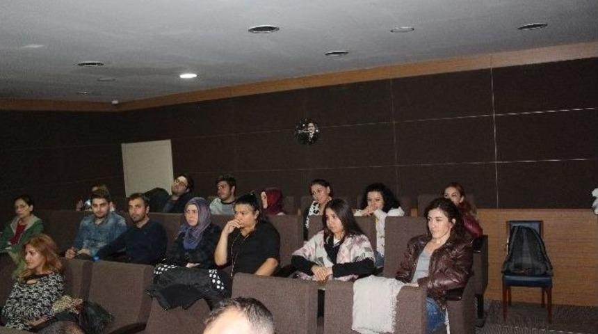 Sağlık Personellerine &rsquo;kadın Erkek Fırsat Eşitliği&rsquo; Eğitimi