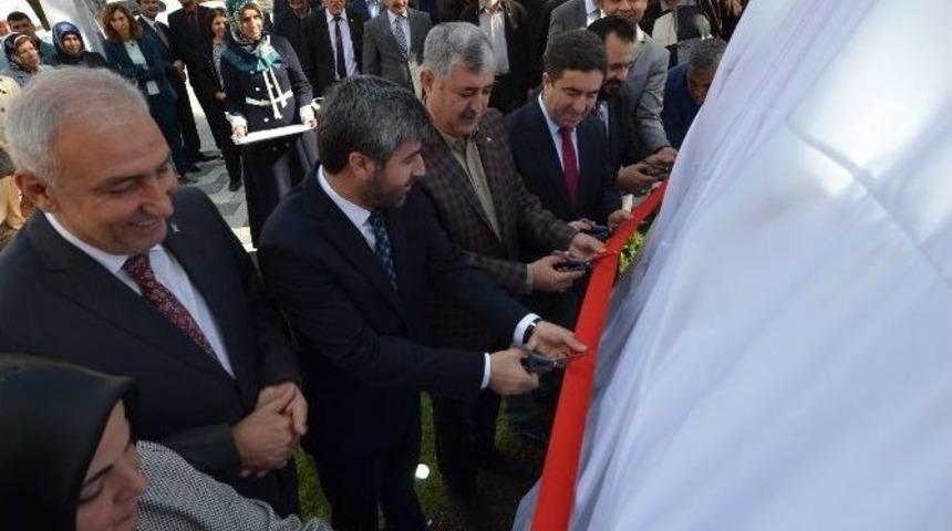 Yeşilyurt Belediyesi Tarafından Yaptırılan &lsquo;elif-vav&rsquo; Kaidesinin A&ccedil;ılışı Yapıldı