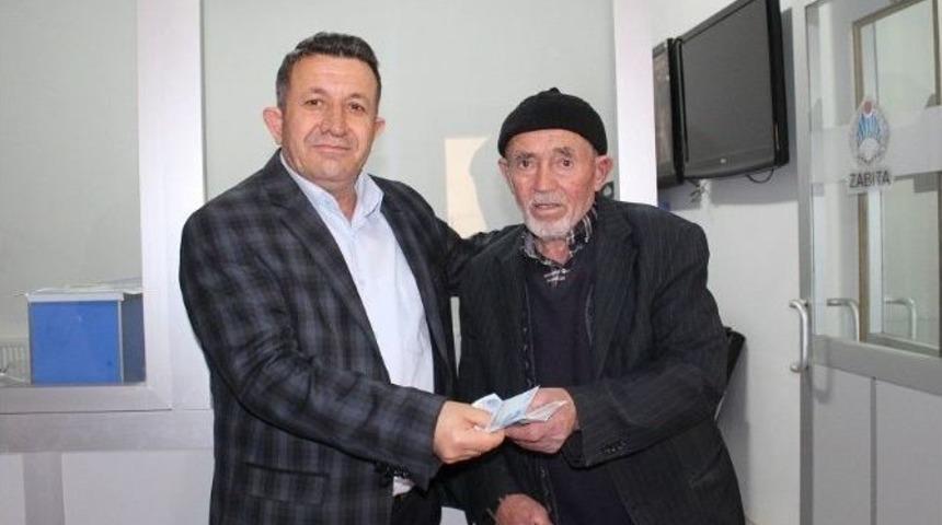 İnfaz Koruma Memurundan &Ouml;rnek Davranış