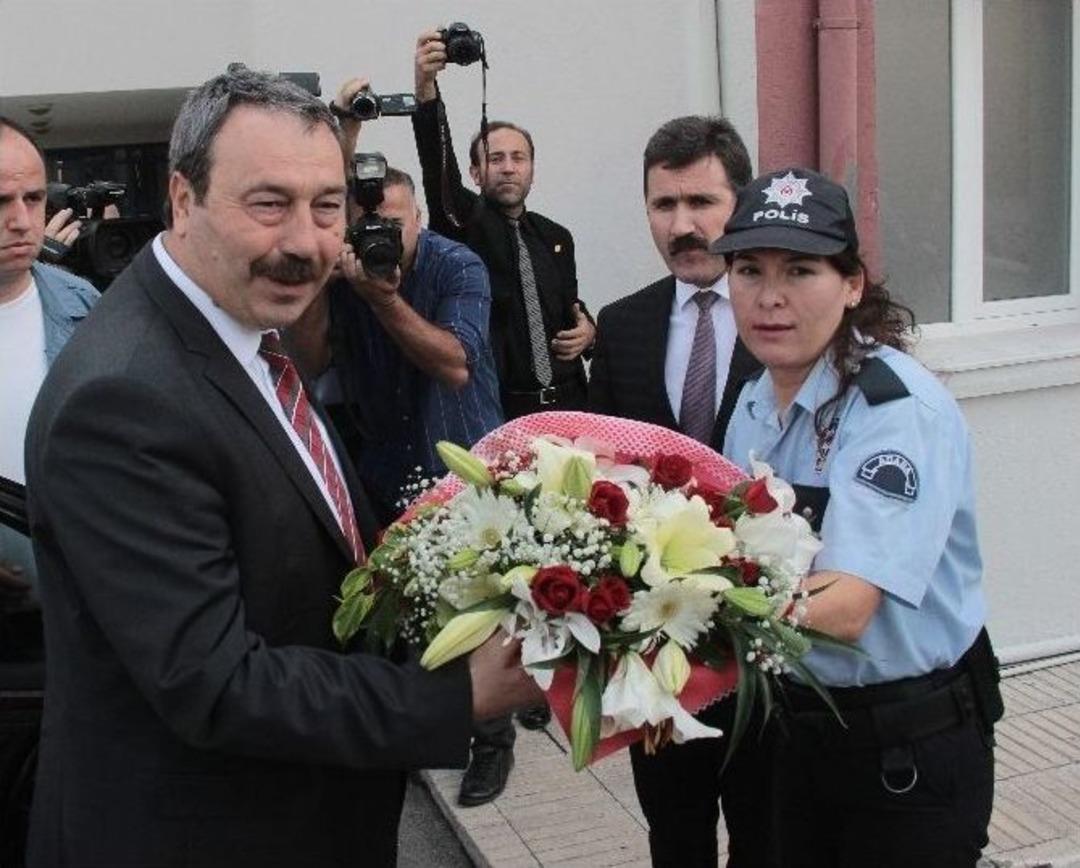 Adana Emniyet M&uuml;d&uuml;r&uuml; Ak G&ouml;reve Başladı