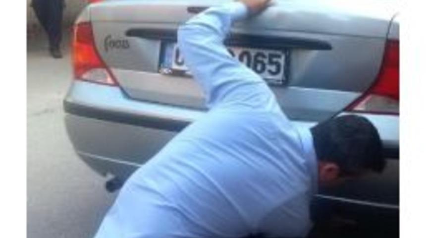 Otomobildeki Gaz Ka&ccedil;ağı Korkuttu