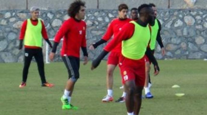 Lider Yeni Malatyaspor&rsquo;da &Uuml;mraniyespor Ma&ccedil;ı Hazırlıkları Başladı