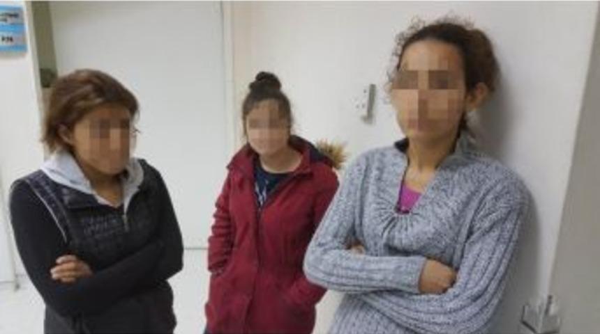 &Ccedil;aldıkları Altınları Kuyumcuya Satarken Yakalandılar