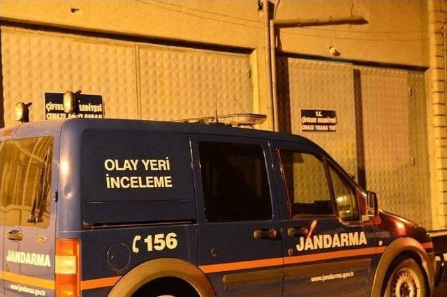 Oğlu Tarafından Tarlada 16 Yerinden Bı&ccedil;aklanan Baba &Ouml;ld&uuml; 1