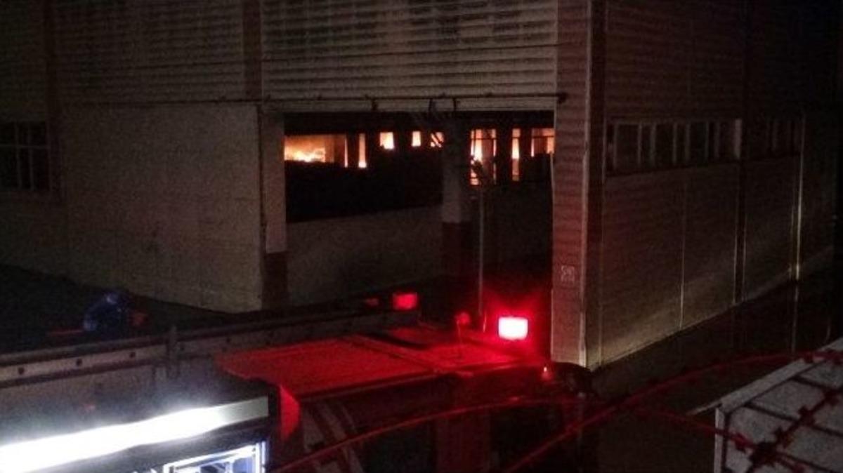 Silivri&rsquo;de Fabrika Yangını