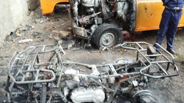 İspir&rsquo;de Atv Aracı Yanarak Kullanılamaz Hale Geldi 3