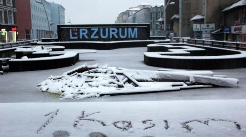 Erzurum&rsquo;a G&uuml;ne Karla Uyandı