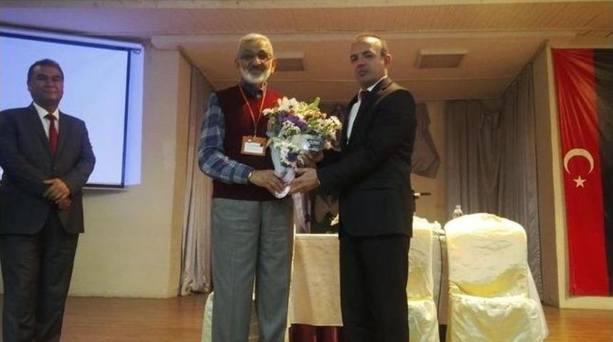 Burhaniye&rsquo;de Konferans İlgi G&ouml;rd&uuml;