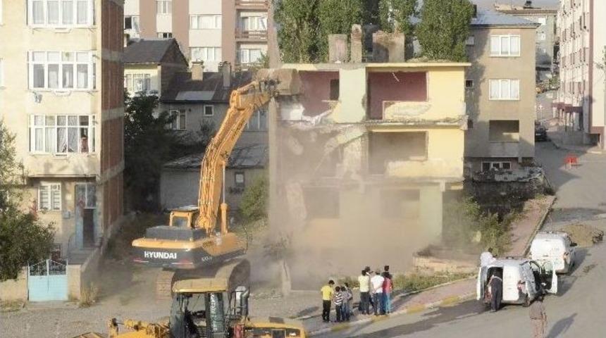 Yunus Emre&rsquo;de Yeni Yol Hizmete Girdi