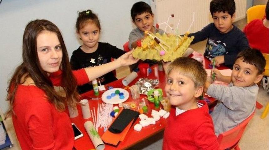 Mimarlar G&ouml;revlerini &Ccedil;ocuklara Bıraktı