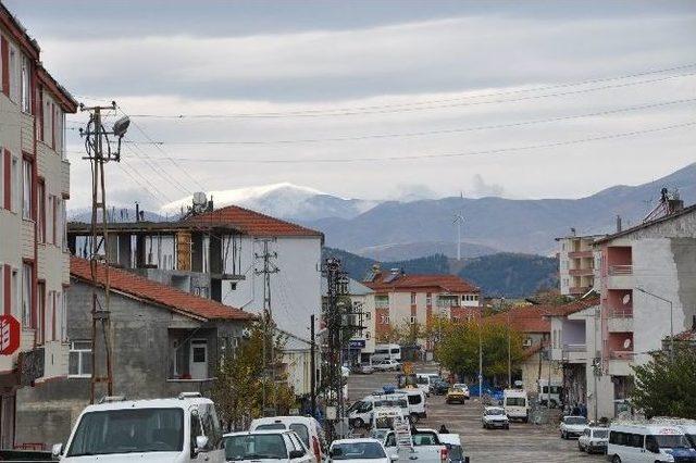 Sincik Ve Çelikhan’a Yılın İlk Karı Düştü 1