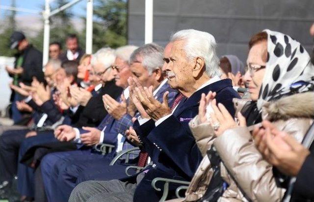 Süleyman Demirel, 92’nci Yaş Gününde Anıldı