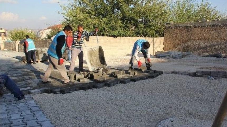 Eyy&uuml;biye&rsquo;de Yol Yapım &Ccedil;alışmaları S&uuml;r&uuml;yor