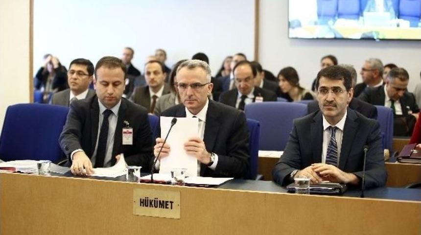 Maliye Bakanı Ağbal: "ara&ccedil; Fiyatlarında Değişiklik S&ouml;z Konusu Değil"