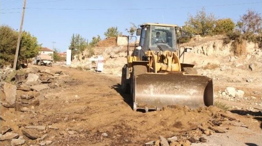 K&ouml;rez&rsquo;in Yol Sorunu &Ccedil;&ouml;z&uuml;l&uuml;yor