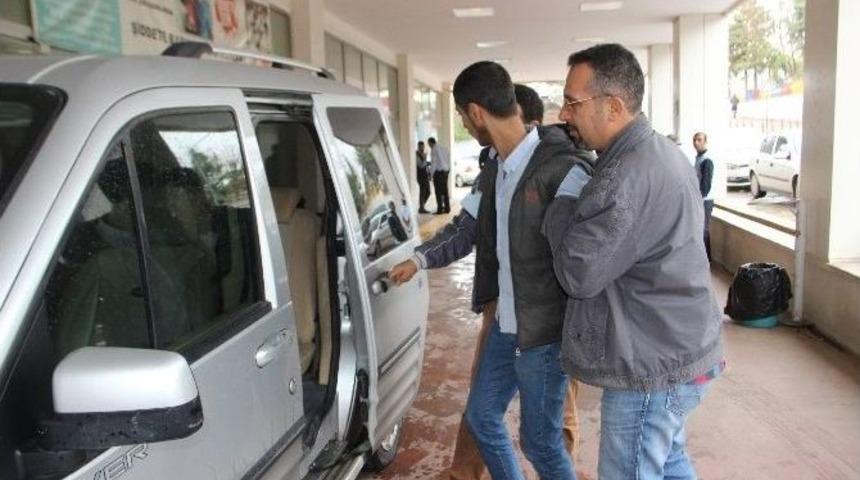 Motosiklet Hırsızı Yakayı Ele Verdi